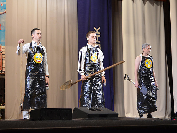 10. ������� 