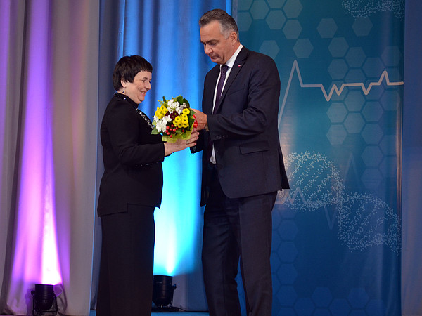 8. �������� ���������� ����� ��������� ����������������.