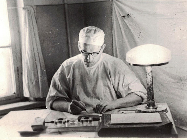 �������_1. 