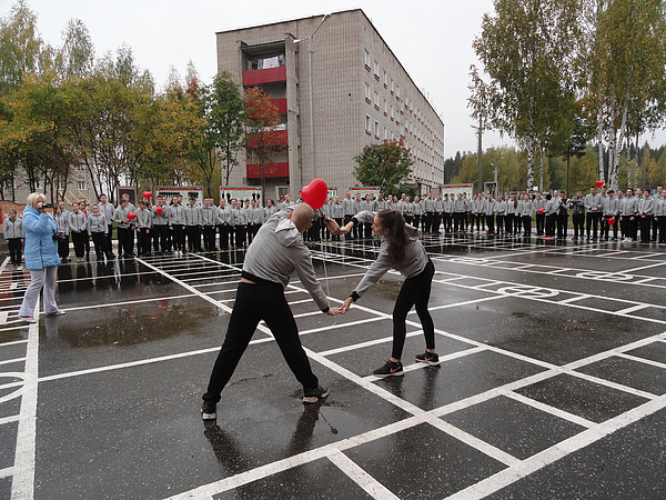 8. ��������� ���� ������ � �.������-������