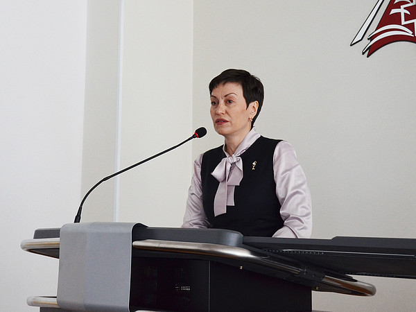 1. ����������� �������� ��������������� ��������� ������� �.�. ��������.